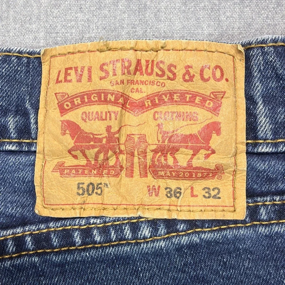 Levis 505 Jeans Mens 36x32 (Fits 34x30) Dark Blue‎ Denim Straight Leg